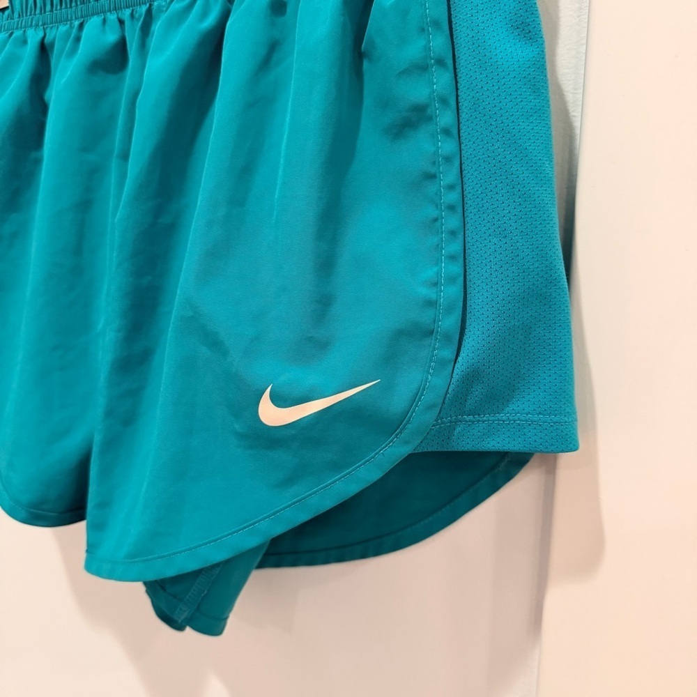 Nike Dri-Fit Green Lined Running Athletic Shorts Women's Drawstring Elastic M - Picture 4 of 13